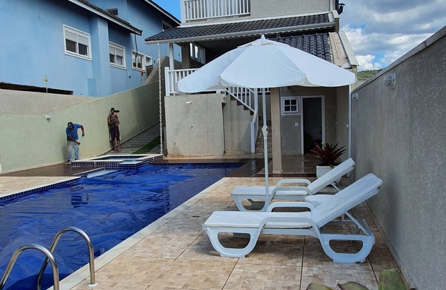 Casa de Campo en Atibaia, Piscina Caliente, SPA, Mini Campo, 16 personas o +