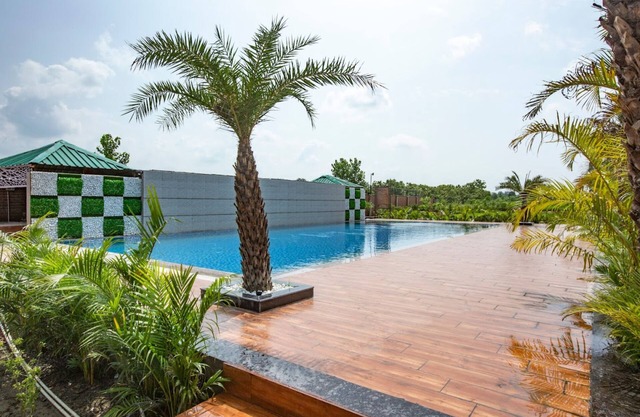 Countryard Resort By EWD Hotels