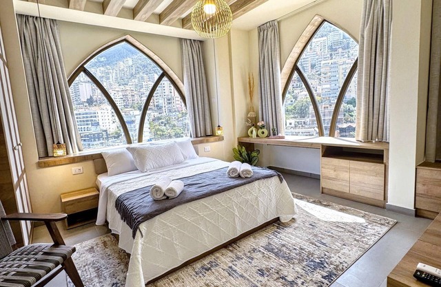 Cozy 1-bedroom apartment in superb Jounieh -J701