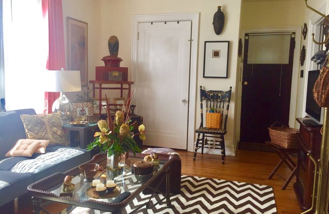 Cozy 1-bedroom apartment in historic registered apartment building from 1908.