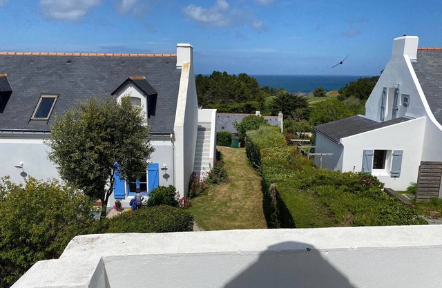 Casa acogedora con jardín, cerca de la playa Grands Sables, vista al mar
