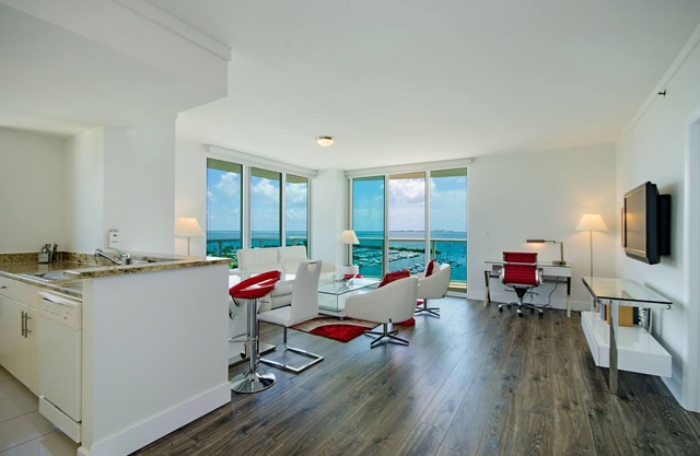 Acogedor estilo VIP 1BD / 1. 5BA @ Hotel Arya