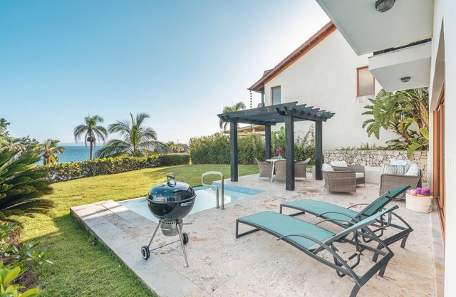Villa with ocean view/bbq/pool in Samana