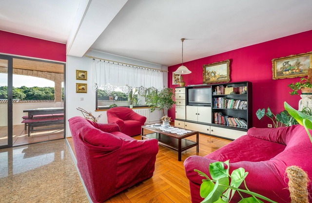 Acogedor apartamento en Vrsar con.