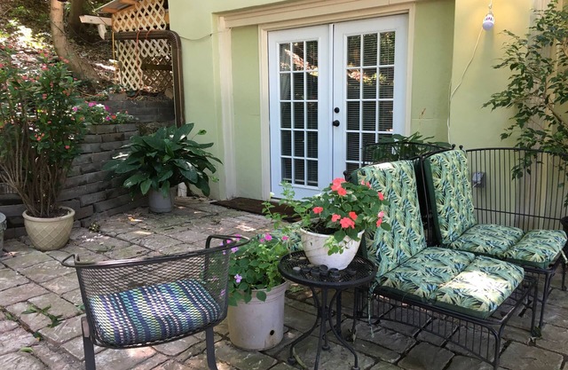 Acogedor apartamento estudio para su estadía en Chattanooga en "Mountain View"