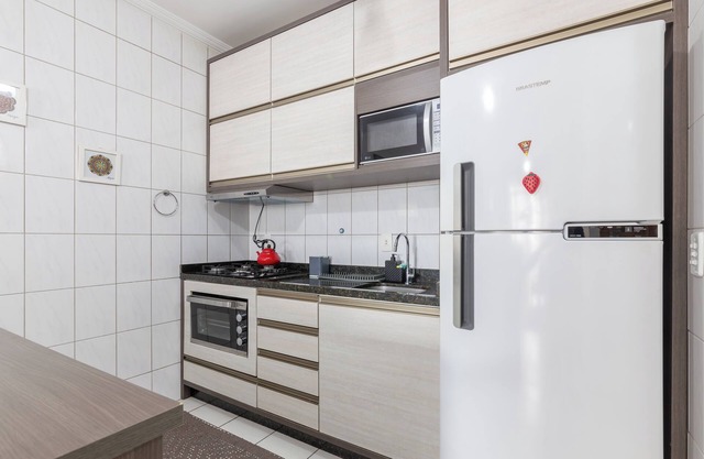 Cozy apt in Centrinho dos Ingleses Lib203