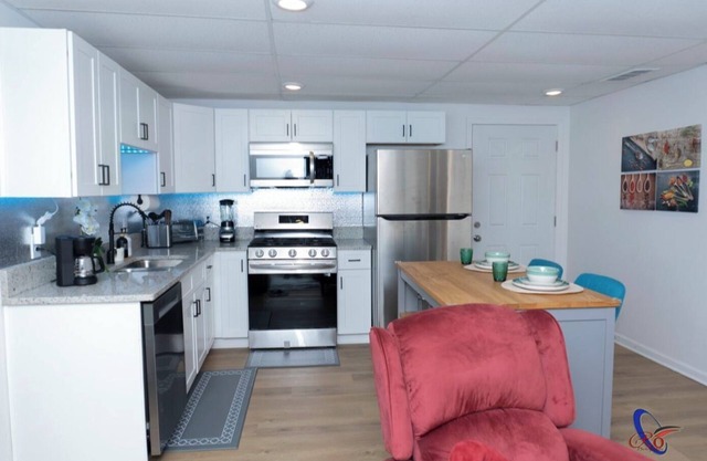 Cozy Basement Apartment!