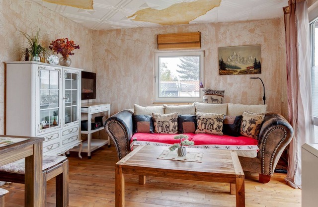 Acogedor bungalow en Nakenstorf con jardín