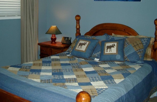 Cozy Chalet 5 min from downtown, casinos and ski lift