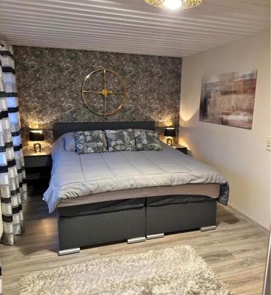 Cozy City Apartment