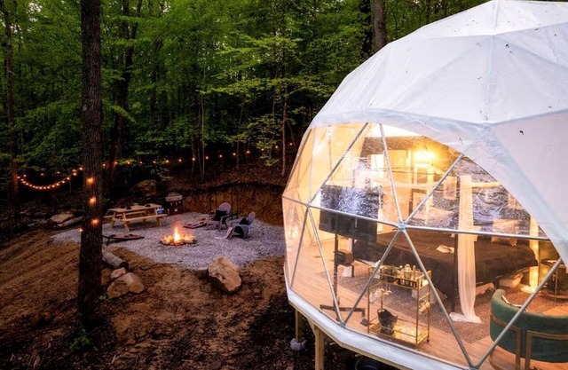 Cozy Dome Nestled in the Trees for an Unforgettable Couples Glamping Getaway in Scott County, Tennessee