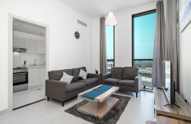 Cozy fully-furnished 1 BR