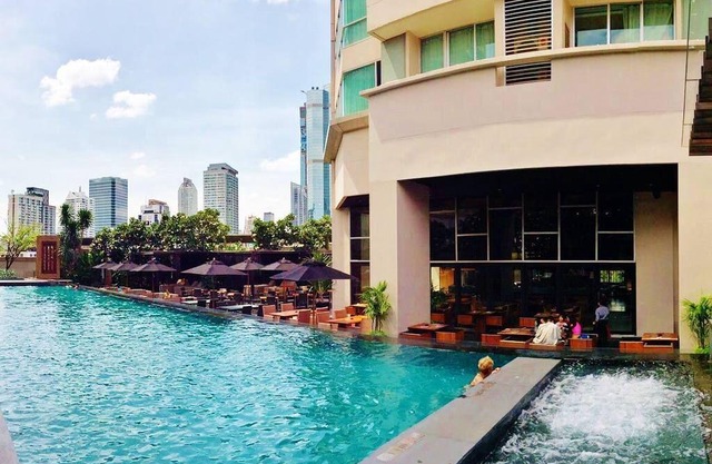 Acogedor / Excelente ubicación Sathorn Condo