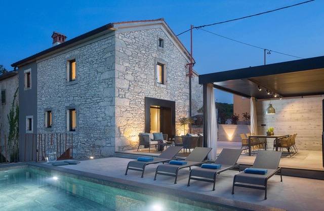 Acogedora casa en Labin con WiFi
