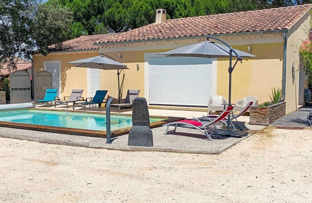Acogedora casa en Sorgues con WiFi