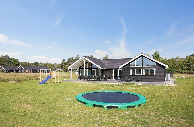 Acogedora casa en Vejby con sauna
