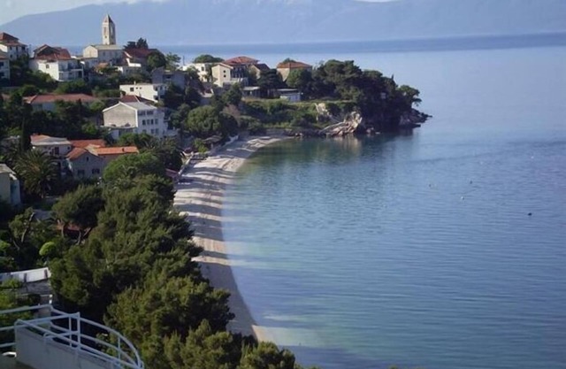 1ª fila de playa: toda la casa con excelente ubicación y vista