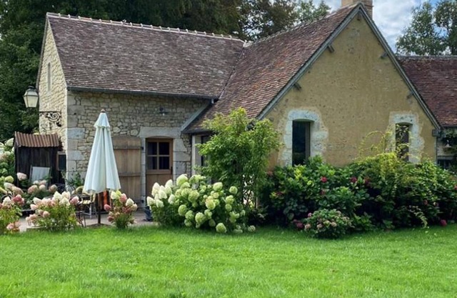 Casa acogedora con chimenea y jardín en el corazón del Perche
