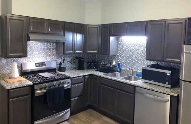 Cozy Newly Renovated 3-Story Home.