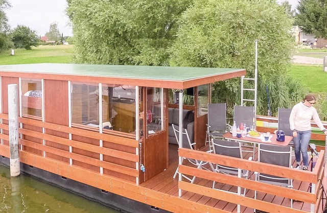 Acogedor barco en Neustrelitz con WiFi