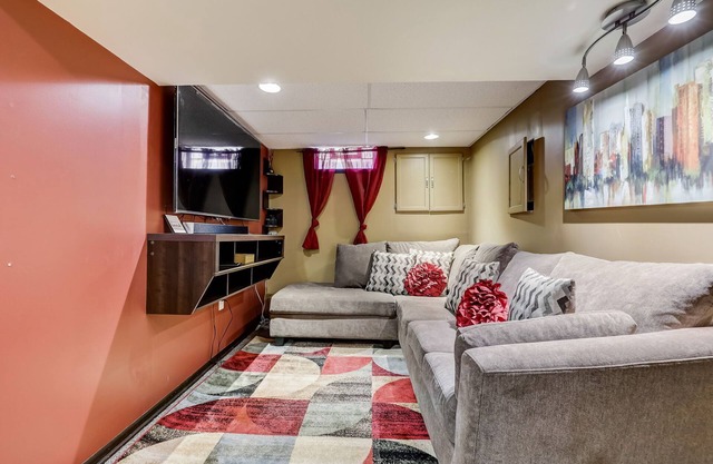 Cozy Single Family Home
