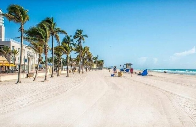 Acogedor Estudio/1 Baño, Hallandale Beach, ¡Estacionamiento Gratuito Y Piscina!