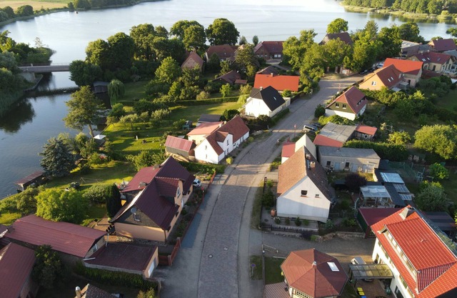 Cozy Vacation Apartment Priepert near the River with Wi-Fi, Balcony, Shared Terrace & Garden; Parking Available