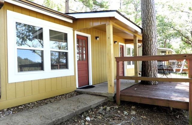 Crappie Cabin