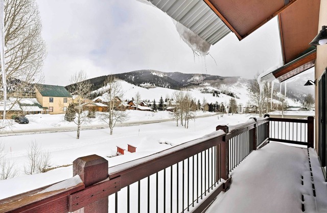 Crested Butte Condo w / Vistas - 9 millas para esquiar!