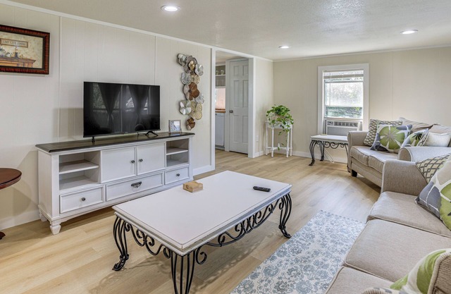 'Crosby Huffman Hideaway' Serene Escape w/ Yard