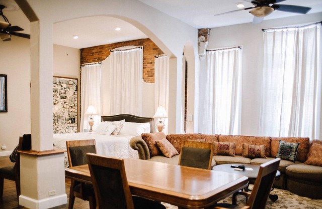 Crossroads Loft, Studio y Flat-Steps de Rt. 66 y Plaza de Cartago