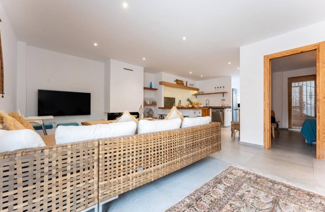CT 206 Faro's Malaga Beachhouse