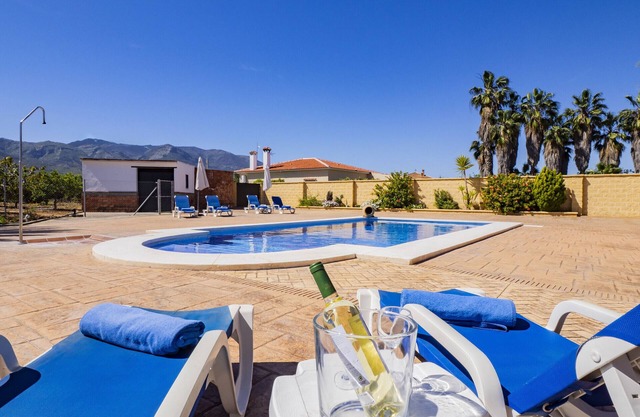 Cubo's Finca La Viña Angulo / Piscina privada / wifi / aire acondicionado / parking / jardin privado