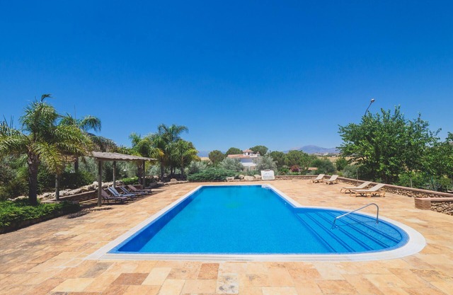 Cubo's Finca Los Magnolios / piscina privada / wifi gratis