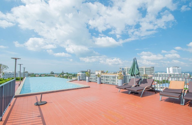 D-ECO Hotel Luxury Center Pattaya