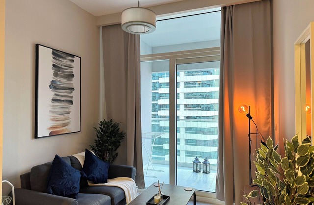 Damac Reva Residences 808