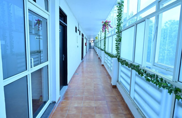 Date Palm Hotel