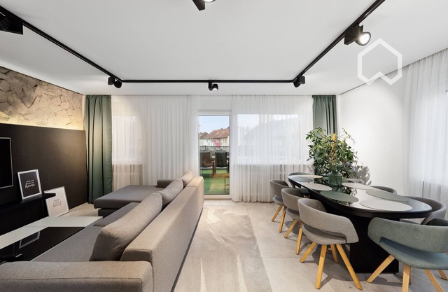 Day Young Life Apartment/DYL Hosting 85 sqm