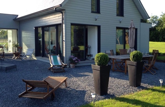 Deauville-StGatien-mínimo 2 noches. 4 Ch. 2Baños. 8pers270 € / noche / semana. incl.