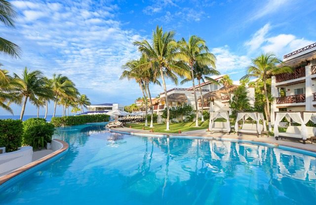 Desire Riviera Maya Pearl Resort, Couples Only - Adults Only All Inclusive