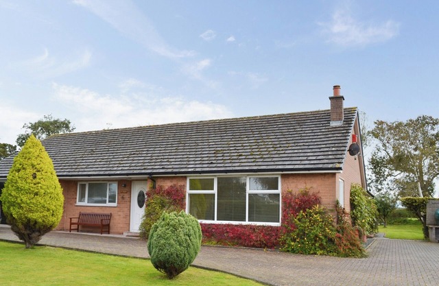 Alojamiento de 3 habitaciones en Aikton, near Carlisle