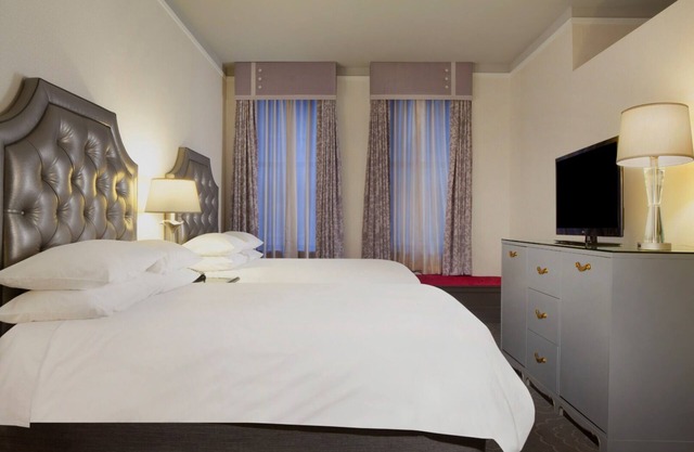 Discover Downtown from Our Well-Appointed Space | 2 Suites