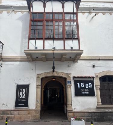Distrito Hostal Y CONCIERTOS