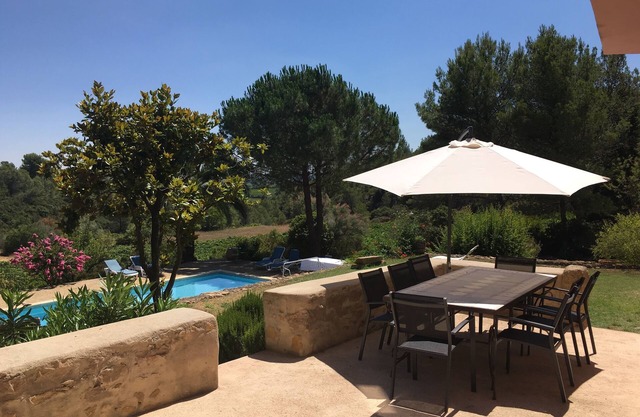 Domaine Du Minister, encantadora casa con piscina tranquila entre mar y montaña