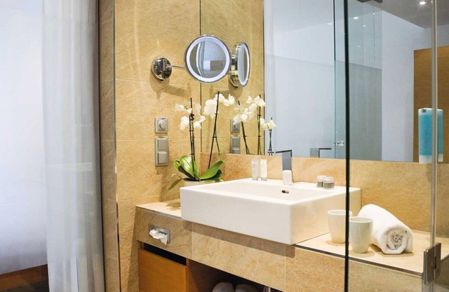 Habitación doble Panorama DBL - TAUERN SPA Zell am See-Kaprun