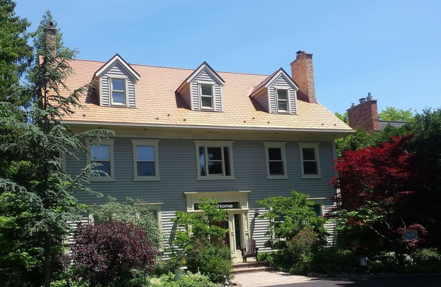 DownHome Bed & Breakfast