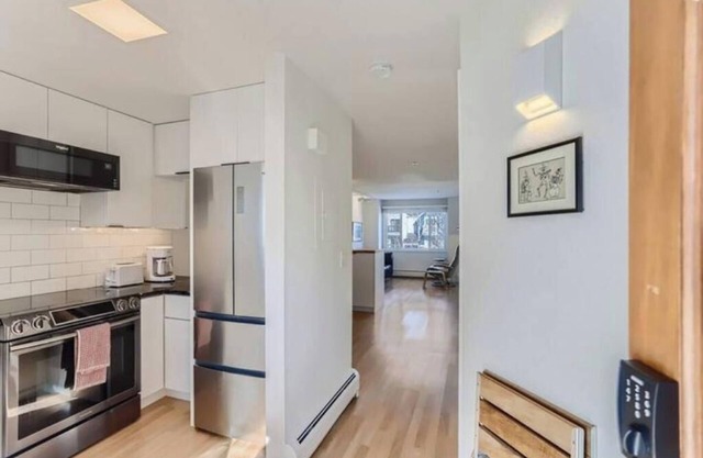 Downtown Boulder 1 BDR/ 1 BA Condo