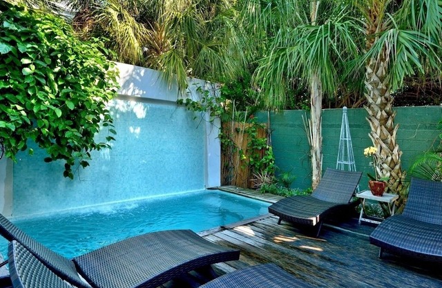 Penthouse en el centro de la calle Duval: piscina privada, estacionamiento, terraza en la azotea, caminar por todas partes