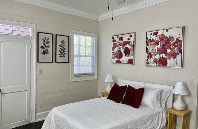 Downtown Nassau Oasis Unit 2