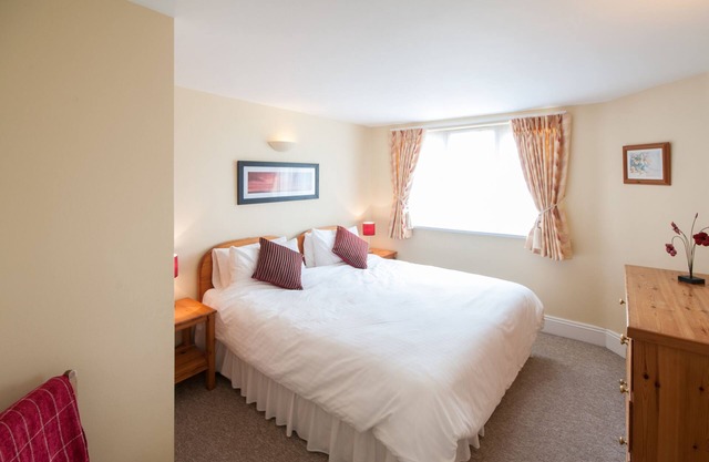 Drake (1 Bedroom)-Apartamento-Vista al rio-Estándar-Baño Privado